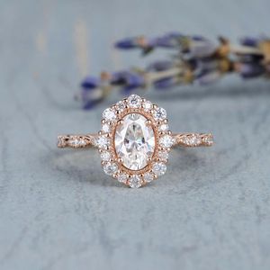 Wedding Rings Exquisite Rose Gold Plated Oval Cut Zircon Engagement Ring Princess Anniversary Jewelry White Lover's Gifts