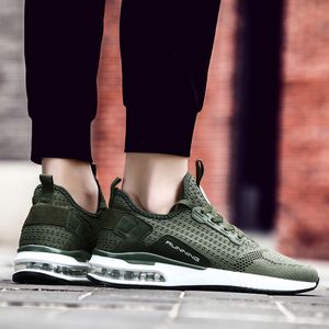 Top Quality 2021 Chegada para Mens Mulheres Esporte Tênis Exportação Runners Respirável Triple Black Green Grey Cinzento Flat Sneakers Outdoor EUR 36-45 WY22-1820