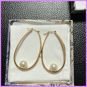 Round Pearl Earrings Retro Women Designers Earring Designer Jewelry Street Fashion Ear Studs Mens For Gift High Quality D219106F