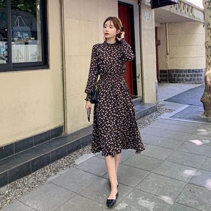 Casual Dresses Plus Size for Women 2021 Party Sexig Midi Dress African Korean Fashion Long Sleeve Flower Vintage Black