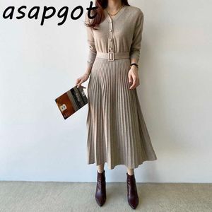 Chic Vintage French Autumn Women Clothes Slim V Neck Knitted Sweater Dress Big Elastic Mid-length Full Pleated Dress with Sashes 210610