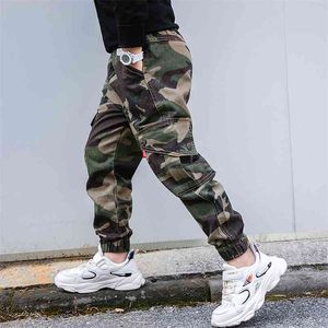 Boys Boys Camouflage Joggers Одежда Высокое Качество Весна Осень Подростки Длинные Брюки с Карманной Детской Одежда 6-16 лет 210622