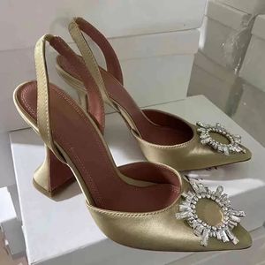 vestito con tacco a spillo ragazze sandali da sposa 2022ss girasoli signore muli casual punta a punta gladiatore donna tacco alto scarpe da passeggio zapatos mjuers