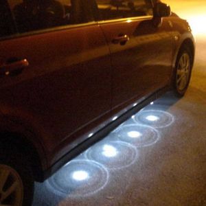8 adet / takım LED Araba Işık Kiti altında Şasi Işıkları Araba Kapı Işıkları 12 V Hoşgeldiniz Işık