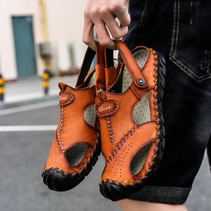 Sandaler Soft Leather Men's Classic Roman Casual Conforce Shoes Summer Outdoor Beach Man tofflor 38-48
