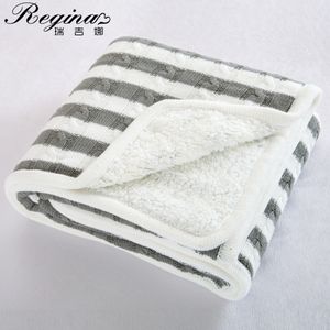 Regina Stripe Stickad Varm Quilt Blanket Pure Bomull Vinter Vägt Fleece Sherpa Trevlig filtar till salu 150 * 200 Bedspread