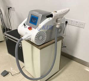 Macchina per la rimozione del tatuaggio laser di vendita calda per il lavaggio di sopracciglia, lentiggini e pigmenti 1000W 532nm 1064nm 1320nm strumento di bellezza portatile