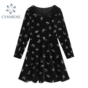 Flannel Vintage Short Dress Women Elegant Square Collar French Romantic Butterfly Print Vestidos Female Long Sleeve Black 210417