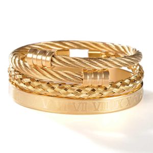 Braccialetti classici dei gioielli romani reali dell'acciaio inossidabile di moda e braccialetti del polsino dell'oro all'ingrosso personalizzati di lusso placcati dell'uomo