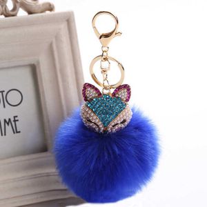 Söt räv päls boll keychain handgjord fluffig päls pompom boll inlaid rhinestone dam väska tillbehör bil mini nyckel ring hänge g1019