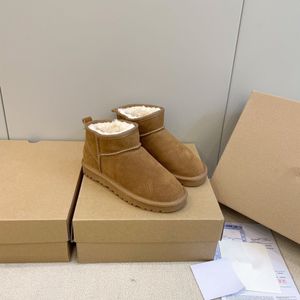 Com Box Designer Clássico Botas das Mulheres Moda Austrália Alta Qualidade Neve Furry Peles Cetim Barter Bartes Inverno Ao Ar Livre Quente de Camurça Quente 35-40 4 Cor