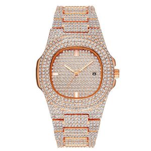 Mens de moda relógio design de aço inoxidável relógios shinning diamante completo gelado para fora relógios de relógio de relógio de desporto de movimento de quartzo