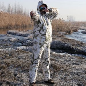 Hunting Jackets Winter Men's Snow Bionic Camouflage Suit Waterproof Warm Fleece Outdoor Fishing Jacket Pants 2Pcs Sets Male