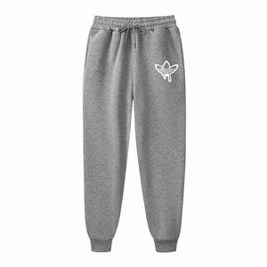 2021 nuovi pantaloni da jogging di marca cotone stampato da jogging mimetico sportivo moda harem vestiti pantaloni a costine ispessiti autunno e inverno