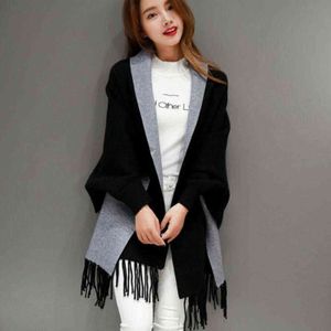 Jesień Winter Fashion Lady Tassel Trykotowy Sweter Szal Kobiety Solid Tassel Batwing Rękaw Poncho Cardigan Wrap Swing 211117