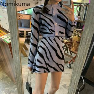 Nomikuma coreano zebra listrado roupa de malha roupa suéter curto manga longa casaco cardigan + cintura alta mini saia mulheres conjuntos 6c292 210427