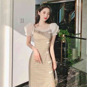 spring Korean knit short-sleeved waist slimming Platycodon grandiflorum square collar dress female 210520