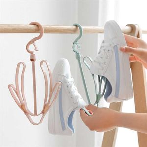 home Balcony shoe rack hook bedroom drying shoes artifact sandals multifunctional outdoor windproof hanger Daily necessities