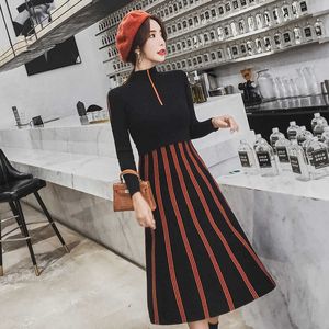 Jesień Zima Paski Miękki Dzianiny Sweter Sukienka Kobiety Stojak Kołnierz Długi Rękaw Office Lady Eleganckie Casual Slim Vestidos 210529