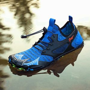 Water Shoes Men Sneakers Barefoot Outdoor Beach Upstream Aqua Shoes Quick-Dry River Sea Diving Swimming Big size 46 New Arrival Y0714