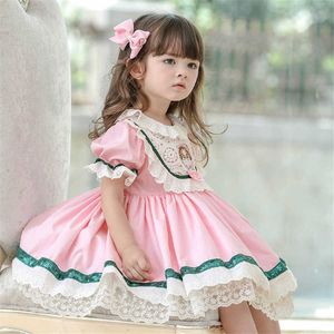Prinsessan klänning för tjejer sommar 2-7 år rosa baby flicka kläder lolita baby flicka klänning spets vintage klänningar för bröllopet Q0716
