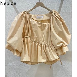 Neploe韓国のシックなブラウス女性夏のシャツの気質ショートブロスの女性パフスリーブ巾着フリルホワイトブラウストップ210422