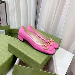 2021 latest high-quality women's formal shoes luxury custom metal logo soft and comfortable all leather material 35-42 three kinds of heels are available
