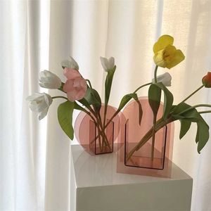Ins Geometric Display Acrylic Vase Home Art Design Homestay Soft Decoration Model Room Matching 211215