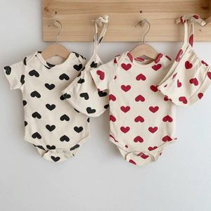 Summer Baby Girls Bodysuits Infant Love Butterfly Collar Shorts Sleeve Hardcover Cotton Jumpsuit Creeper Clothes 210429