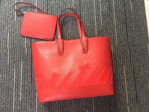 Moda damskie torby na ramiona duże rozmiar oryginalny skóra wysokiej jakości nity Kolor dna Kolor Spike Bow Crossbody Designer Lady Messenger Bag Tote