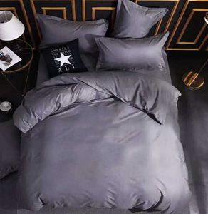 Sets Bettwäsche Baumwolle Brief 4 Stück Kissenbezug Bettlaken gesteppt Queen Size Einfarbig Bettdecke Tröster Abdeckung