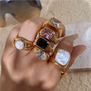 Nuovo arrivo Dign Geometric Square Zircon Flower Ring 18K Gold Plated Stainls Steel Ring Jewelry