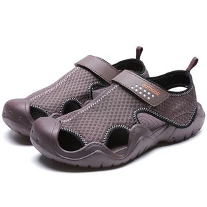 Hotsale Classic Sandy Beach Shoes Sandali sportivi Infradito da donna per uomo Pantofole traspiranti e leggere Fondo morbido