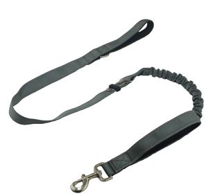 Coleiras de cachorro trela resistente trela, 4ft reflexivo treinamento de caminhada absorvendo bungee w / fivela de cinto de assento de carro, 2 pega acolchoado