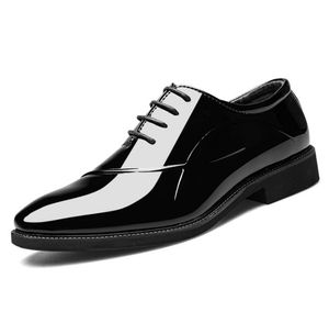 Mode Slip på Mens Designer Klänning Skor Oxfords Business Works Stövlar Klassiska Läder Mäns Passar Casual Party Shoe Plus Size 38-48