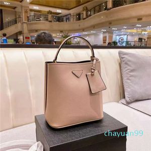 2021 Moda Catwalk Style Bucket Bag Luxury Projektant Panie Torebka Duża Pojemność Han Dbag Wysokiej jakości Torby High-End Single 6958