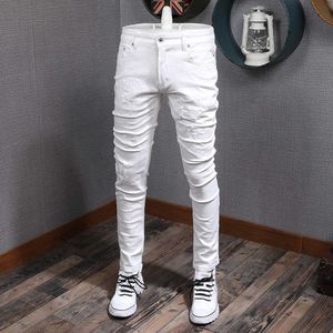 LY Tasarımcı Moda Erkekler Kot Beyaz Renk Elastik Slim Fit Yırtık Denim Pantolon Homme Kore Tarzı Hip Hop Rahat Uzun Pantolon CEC4