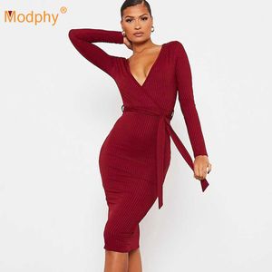 Women's Sexy Long Sleeve V-neck Belt Knitted Bodycon Dress Autumn Celebrity Runway Evening Party Vestidos 210527