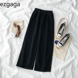 Ezgaga streetwear kvinnor byxor mode corduroy vintage solid lös hög midja lång byxa bred ben svart avslappnad höst 210430