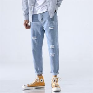 Açık Mavi Sıska Kot Erkekler Streetwear Yıkılan Yırtık Homme Hip Hop Kırık Erkek Kalem Deliği Denim Pantolon 211108