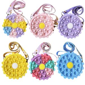 Party Gift Floral Fidget Leksaker Sun Flower Bags Pop Push Bubble Fashion Crossbody Shoulder Bag handväska Autism Behov Sensory Squeeze Spänning Reliever