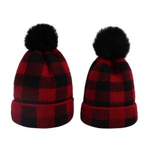 크리스마스 아크릴 버팔로 격자 무늬 모자 엄마와 나 겨울 따뜻한 휴가 가족 일치하는 모자