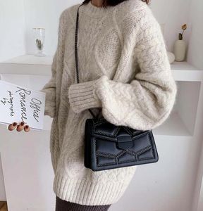 HBP 리벳 체인 브랜드 PU 가죽 크로스 바디 가방 여성 2021 간단한 패션 숄더 백 레이디 럭셔리 작은 핸드백