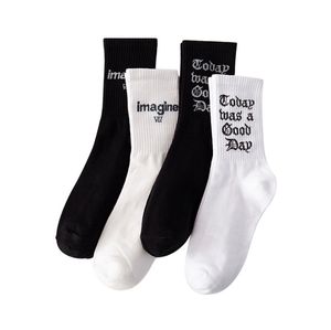 Drop Ship Höst Vinter Män Rolig Harajuku Humor Word Printed Socks Creative Hip Hop Street Skateboard Unisex Crew Happy Sock