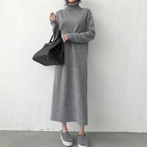 暖かいタートルネックの厚い編み物の冬の黒いセーターのドレス女性ニット女性の緩い女の子ロングドレスレディース特大のvestidos 210630