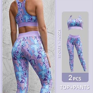 Vutru 2pcs lila kamouflage yoga set sportkläder kvinnor gym fitness kläder booty print leggings bh gym kostym 210802