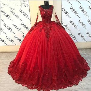 Puffy Ball Gown Wedding Dresses For Women 2022 Long Sleeves Red Tulle Beaded Lace Arabic Dubai Bridal Formal Wear Cew Neck Plus Size Petite Bride Dress