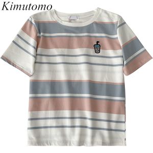 Kimutomo mode o-neck t-shirt kvinnor söt broderi mönster kort ärm kontrast färg paneler randiga toppar outwear casual 210521