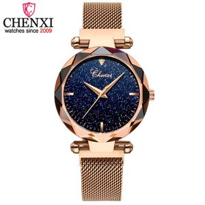 2021 Women Fashion Watch Starry Sky Diamond Dial Ladies Wristwatches Magnet Buckle Rose Gold Quartz Clock for Female Gifts Q0524