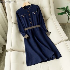 Niebieski Vintage Moda Dzianiny Sukienka Kobiety O-Neck Pojedynczy Koreański Koreański Eleganckie Suknie Linii Sprężyna Lato Ol Vestidos 210518